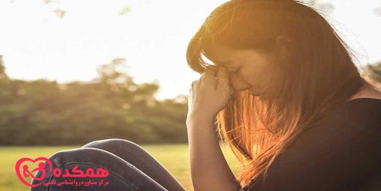 اروتومانیا یا خود معشوق پنداری