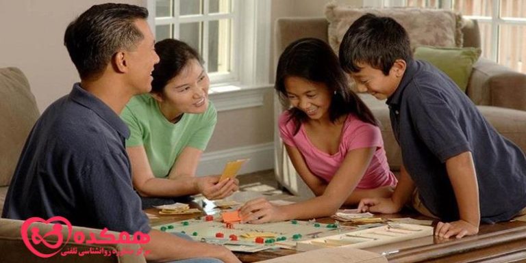 والدین چگونه باعث موفقیت فرزندان خود می شوند | همکده