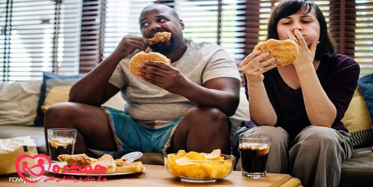 پرخوری عصبی در نوجوانان / همکده