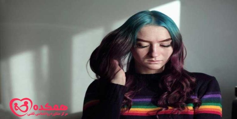 اگر مادرم از من متنفر باشد چه کار باید انجام دهم؟ - همکده