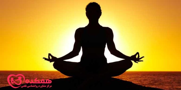 تاثیر یوگا بر افسردگی | همکده