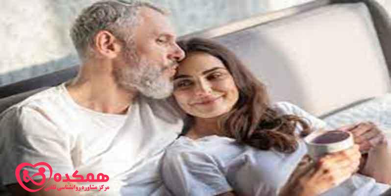 How to cope with the challenges of age distance relationships
