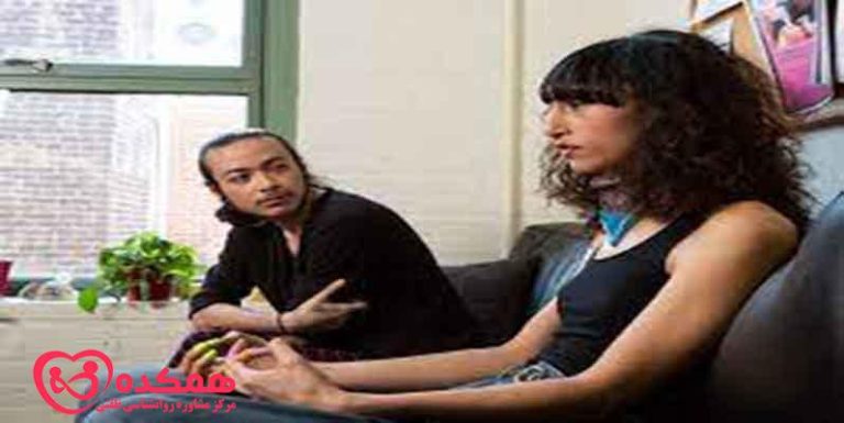 علائم دروغگویی در همسر | همکده