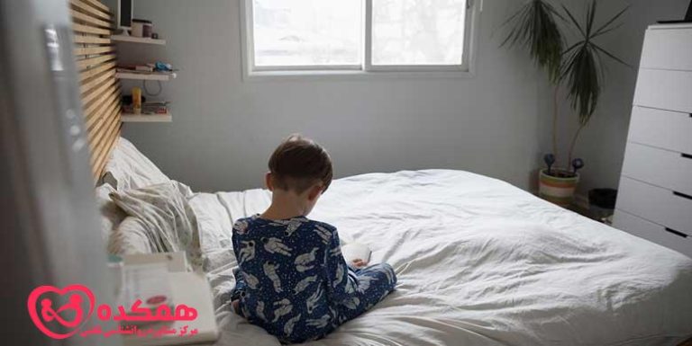 آسیب های ناشی از غفلت عاطفی دوران کودکی | همکده