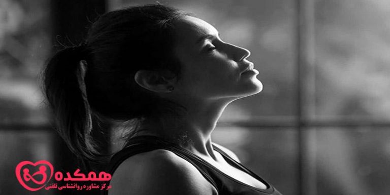 چند استراتژی کاهش اضطراب که هرگز نباید نادیده گرفت