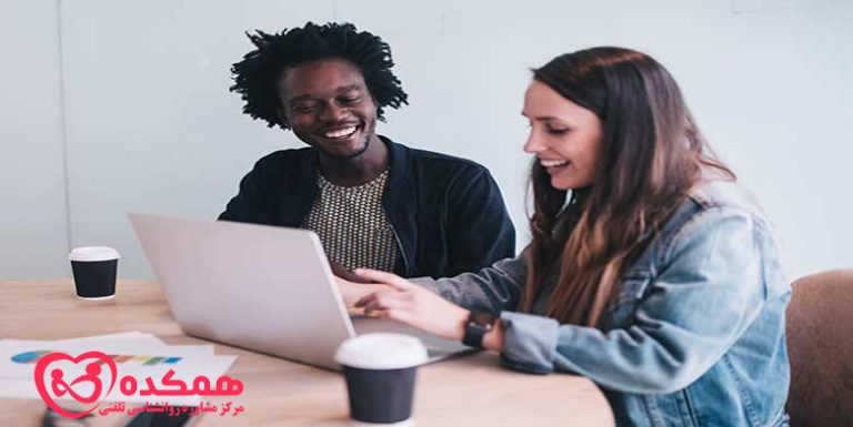 چند تکفر اشتباه در مورد درونگراها و برونگراها (که اکثر مردم فکر می کنند درست هستند)