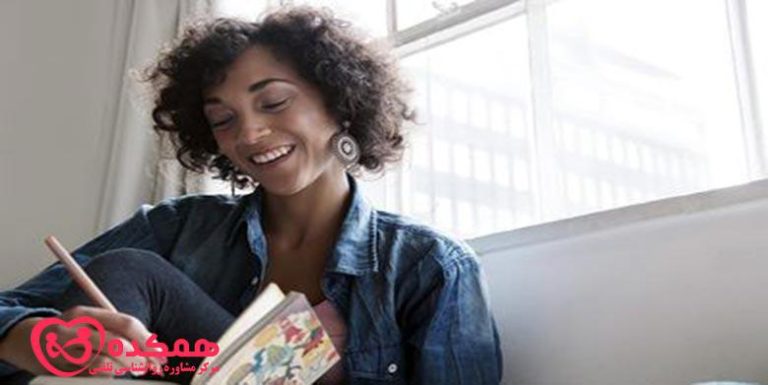 چگونه با استفاده از ترفند ذهنی همیشه مثبت فکر کنیم؟