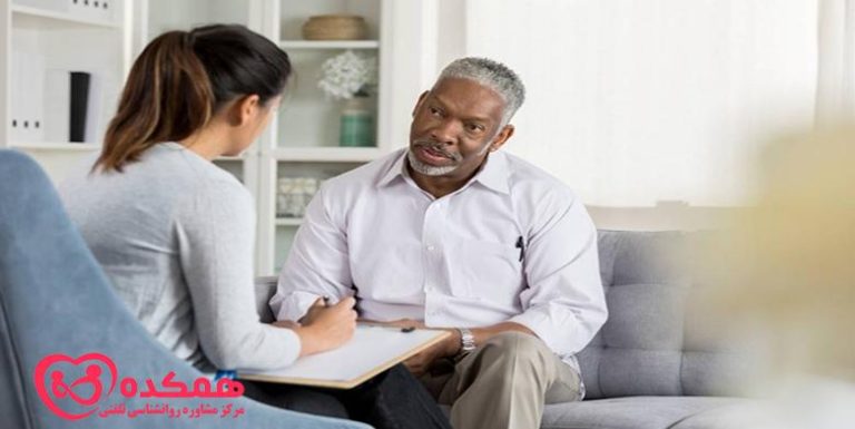 آنچه هرگز نباید به افراد دارای افسردگی بگویید