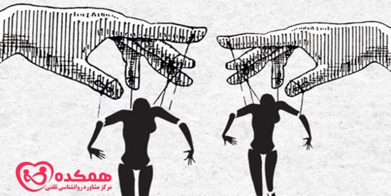 افکار درونی فرد دارای خودشیفتگی چگونه است؟